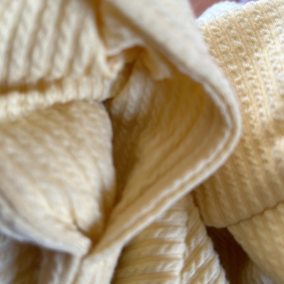 O’Neill yellow romper medium with pockets NwT - Picture 5 of 5